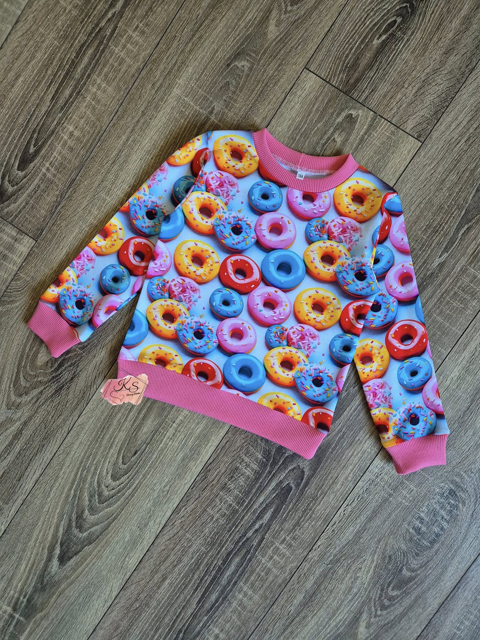 Megztukas"Spurgos" 104 dydis