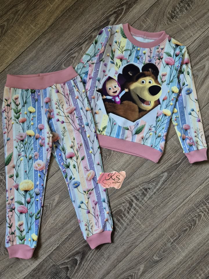 Kostiumėlis "Maša ir Lokys"