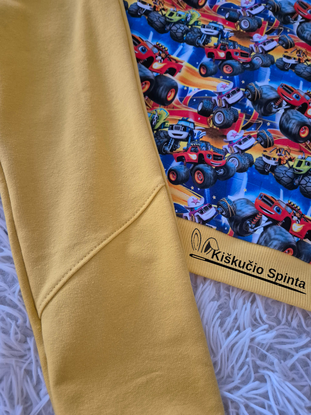 Kostiumėlis "Žybsnis" 104 dydis