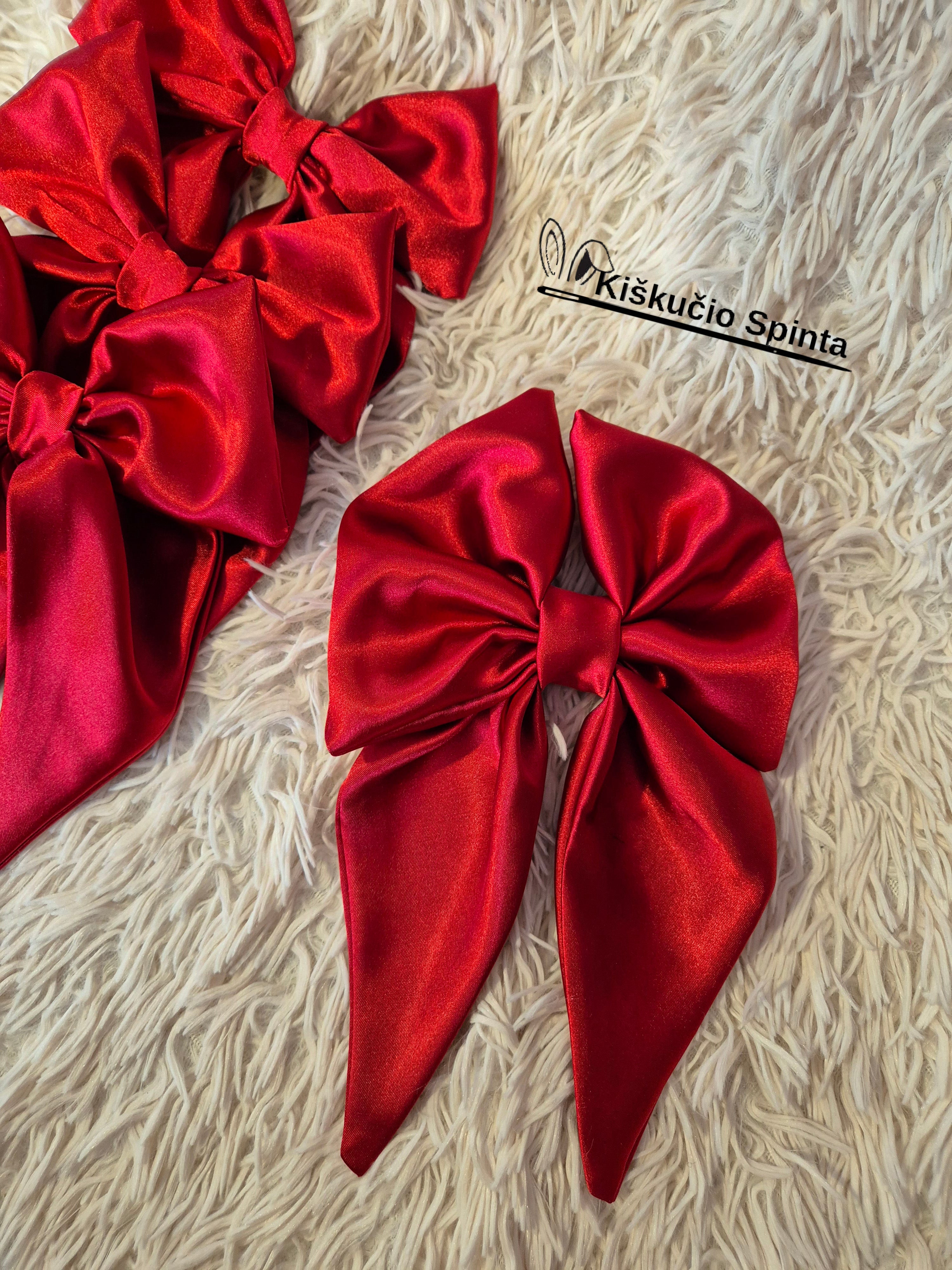 Didelis kaspimas-segė plaukams "Raudonkepuraitė"